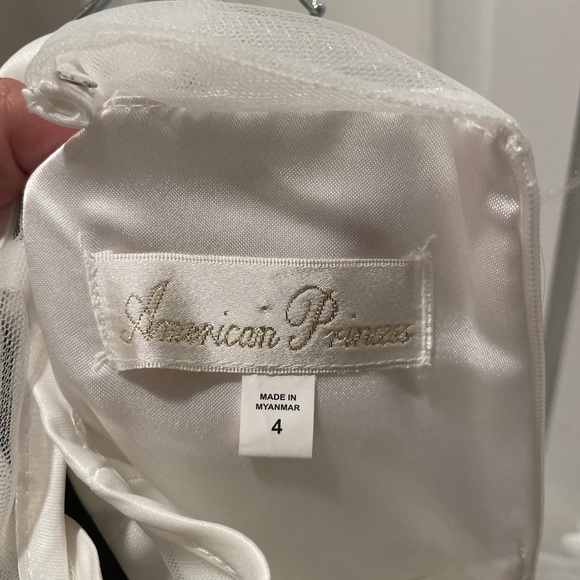 American Princess Tulle Flower Girl Dress in Ivory Size 4T - Picture 3 of 8